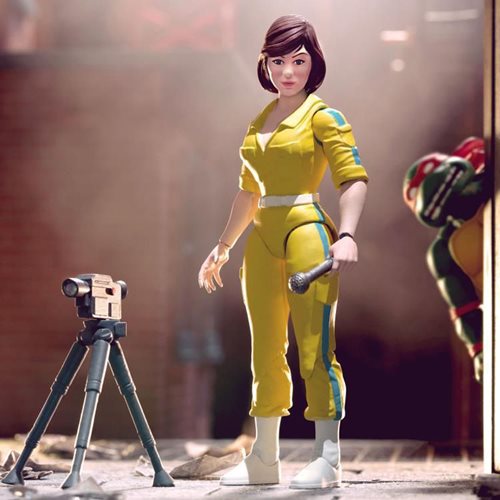 Teenage Mutant Ninja Turtles Ultimates April O’Neil - Image 2