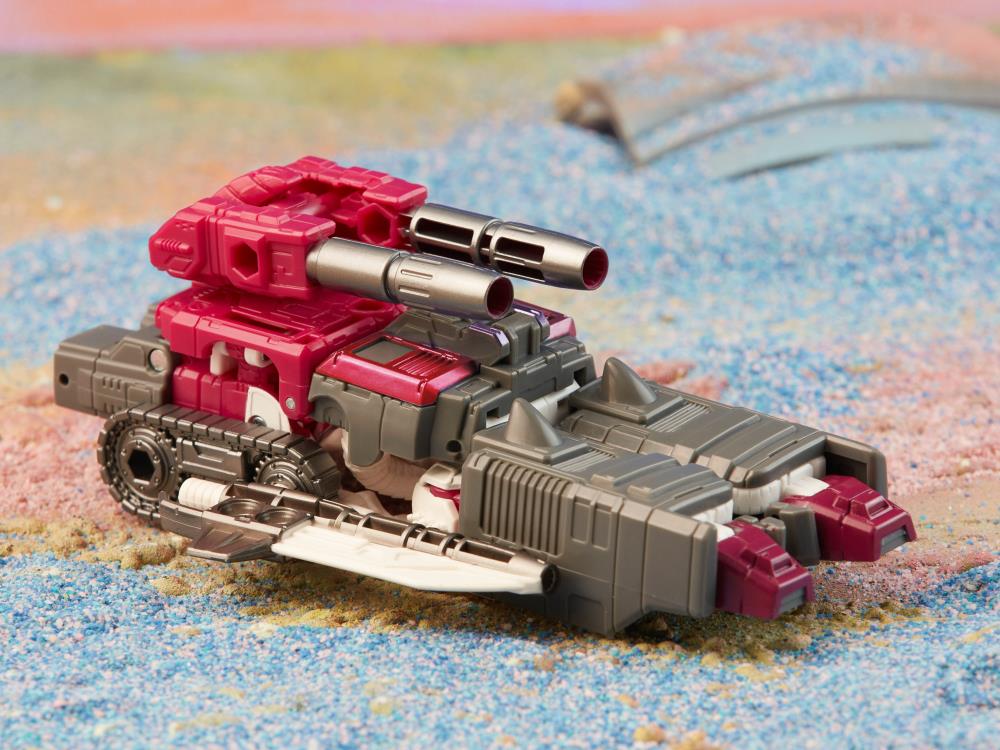 Transformers Generations Legacy Wave 3 Deluxe Skullgrin - Image 7