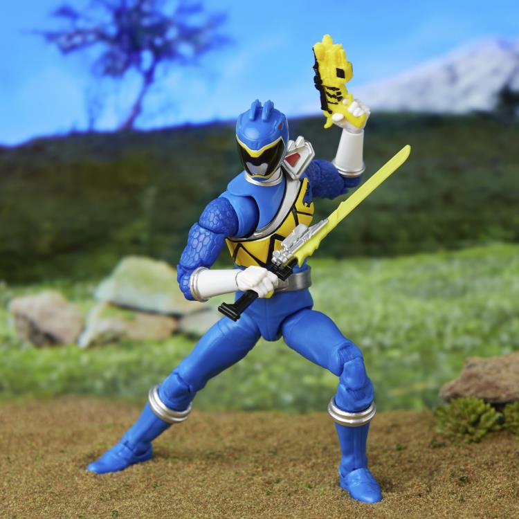 Power Rangers Lightning Collection Dino Charge Blue Ranger - Image 3