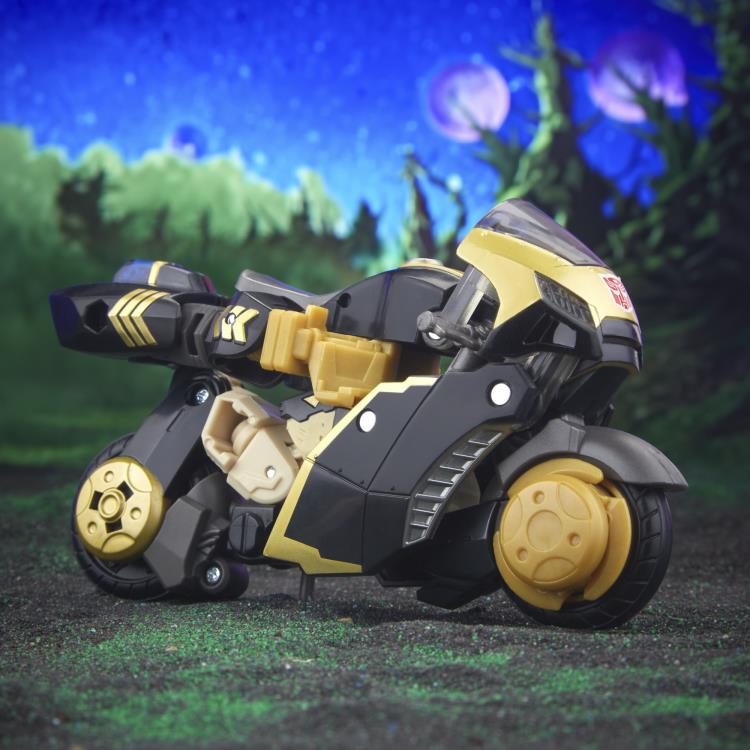 Transformers Generations Legacy Evolution Deluxe Prowl - Image 7