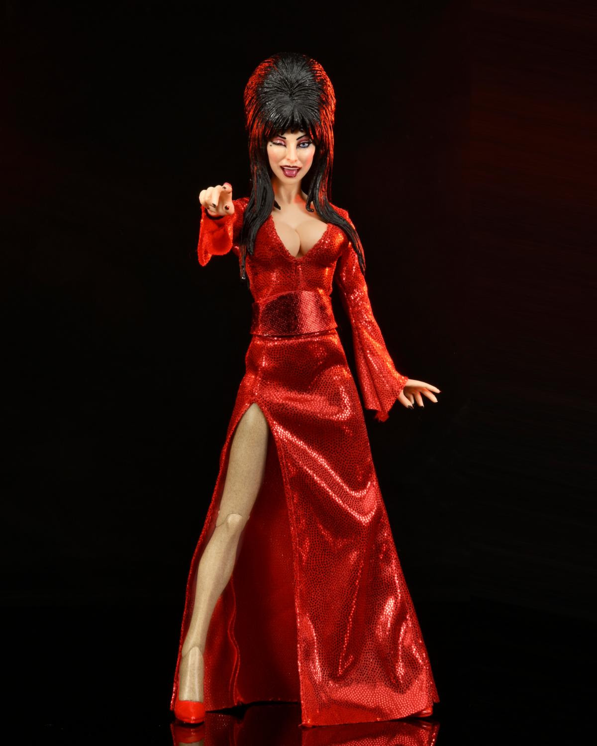 Elvira – 8” Clothed Action Figure – Elvira “Red, Fright, and Boo” - Image 4