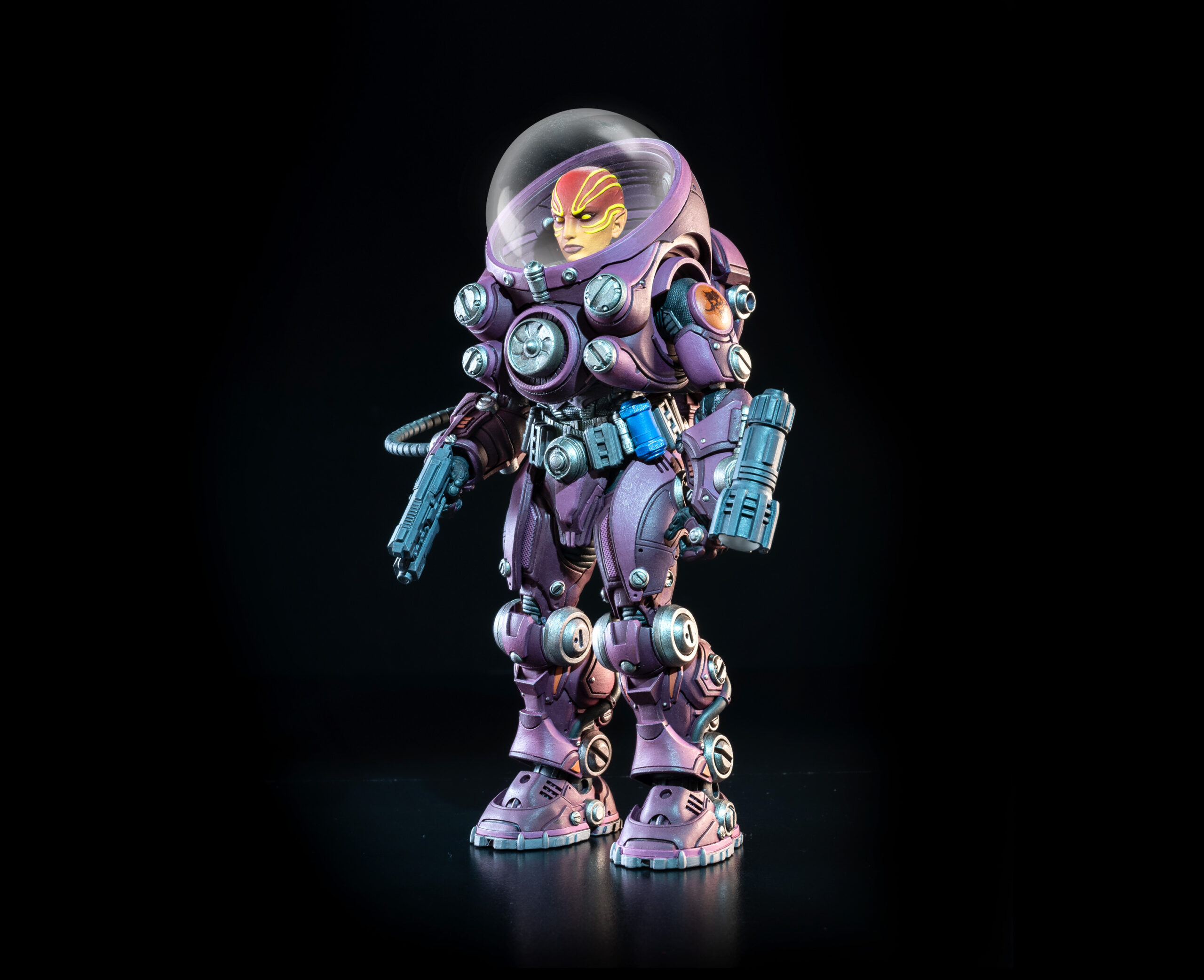 Cosmic Legions: OxKrewe: Book One, Thraxxon – Uularia Speer (Deluxe) - Image 7
