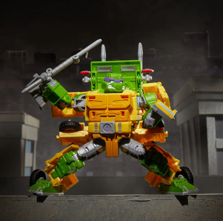 Transformers Collaborative TMNT Party Wallop - Image 11