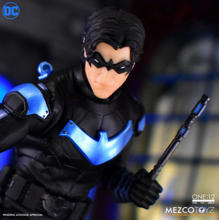 DC Comics One:12 Collective Nightwing - Image 2