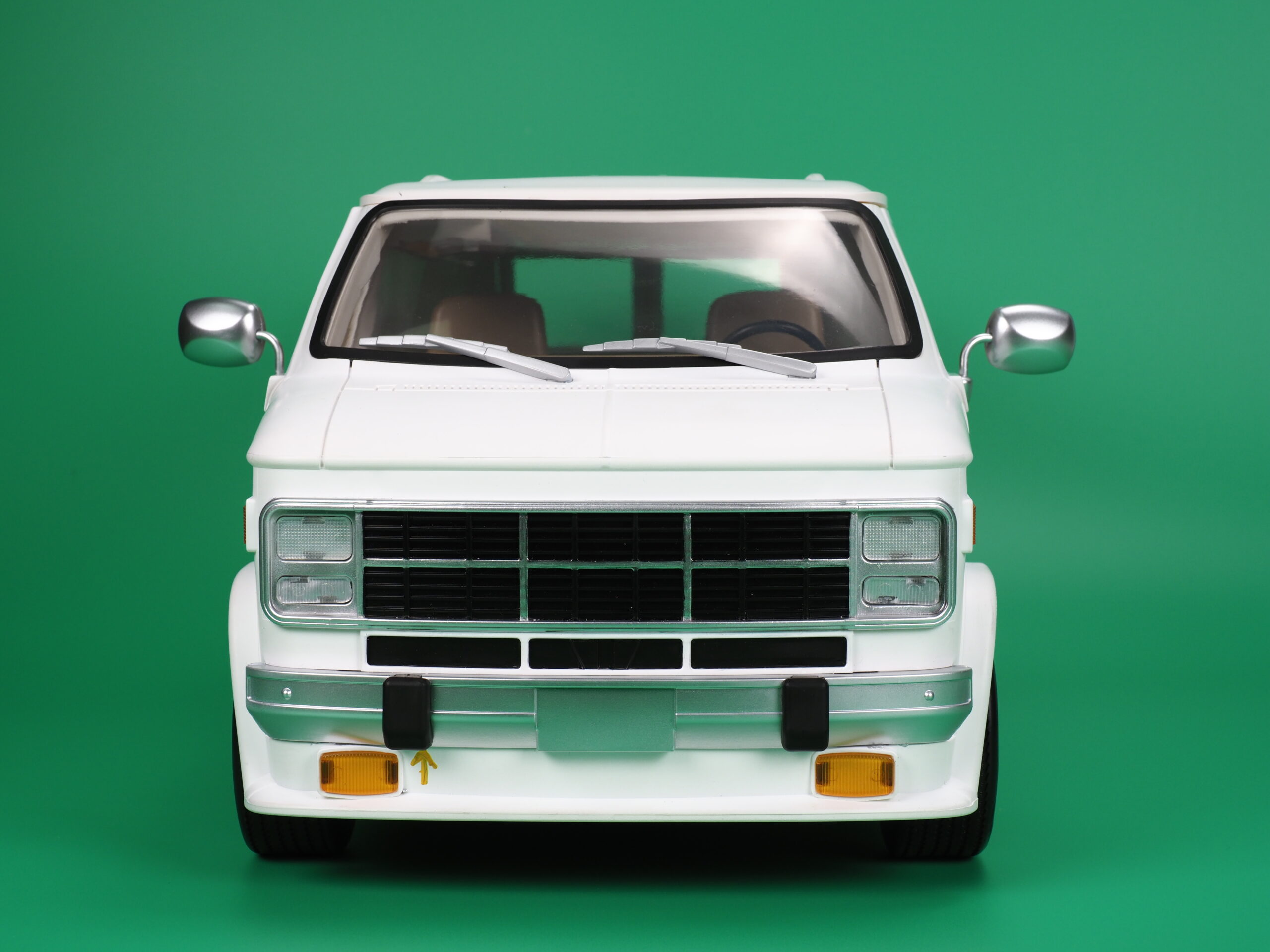 RAMEN TOY – REV (Ramen Economical Vehicles) WHITE - Image 41