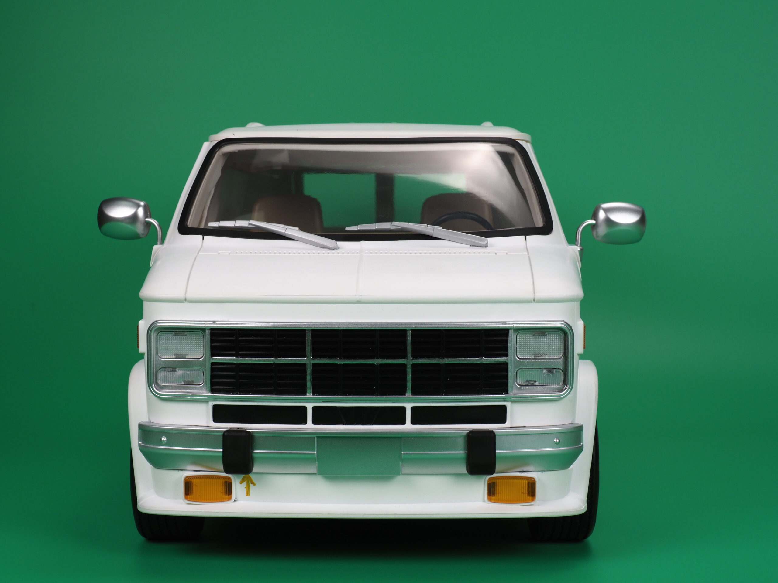 RAMEN TOY – REV (Ramen Economical Vehicles) WHITE - Image 42
