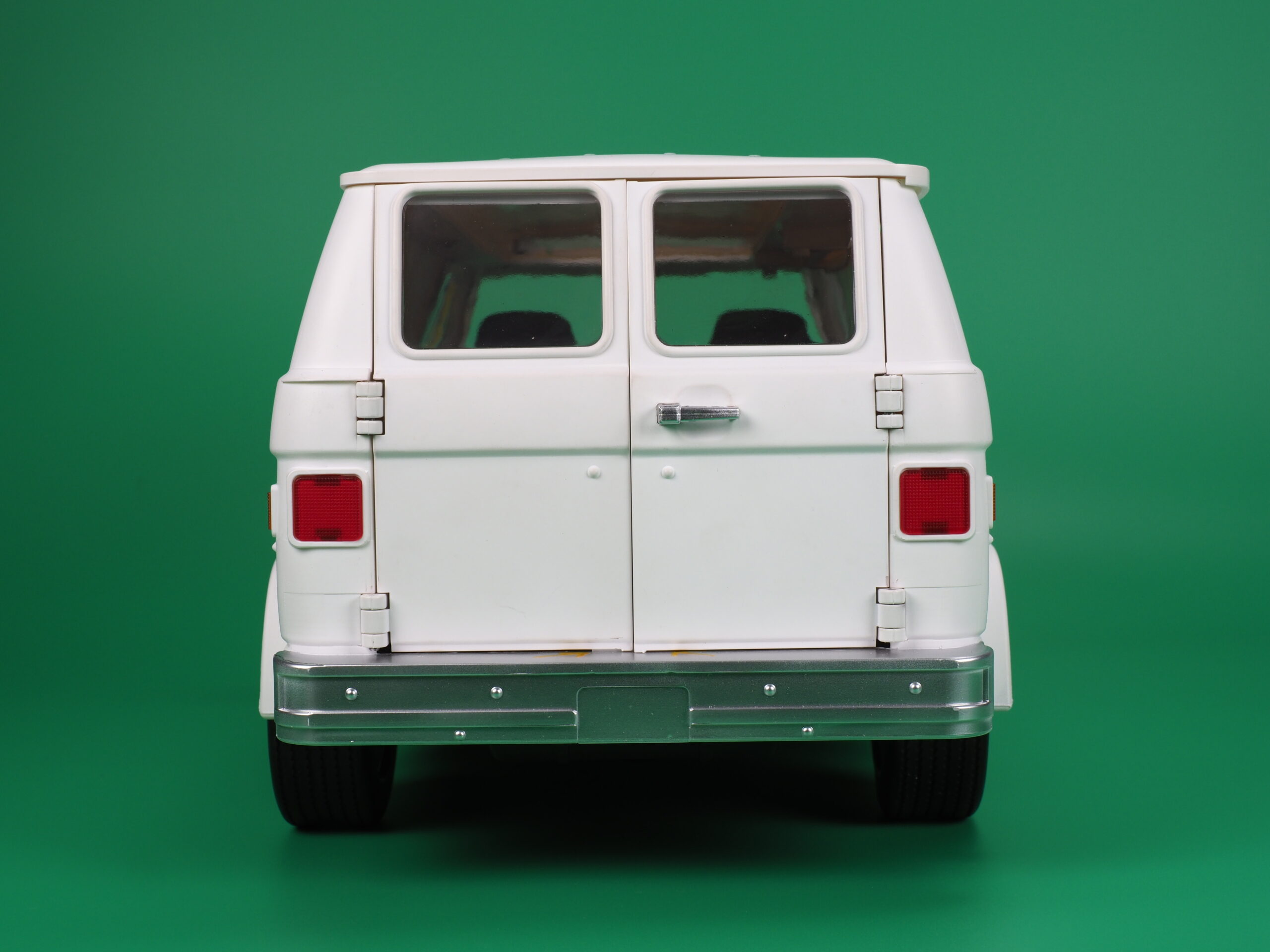 RAMEN TOY – REV (Ramen Economical Vehicles) WHITE - Image 44