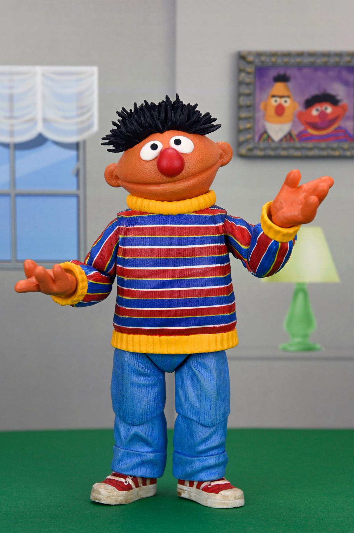Sesame Street Ultimate Ernie 7″ Action Figure - Image 6