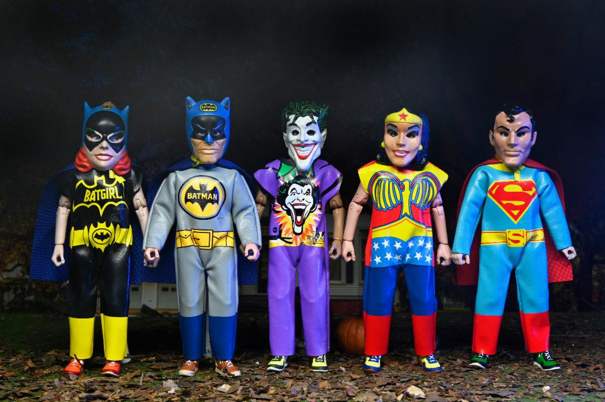 Ben Cooper 6″ Clothed Figure Costume Series Wave 5 Batman (box not mint) - Image 5