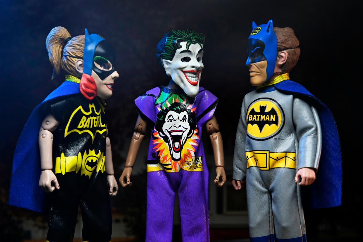 Ben Cooper 6″ Clothed Figure Costume Series Wave 5 Batman (box not mint) - Image 4