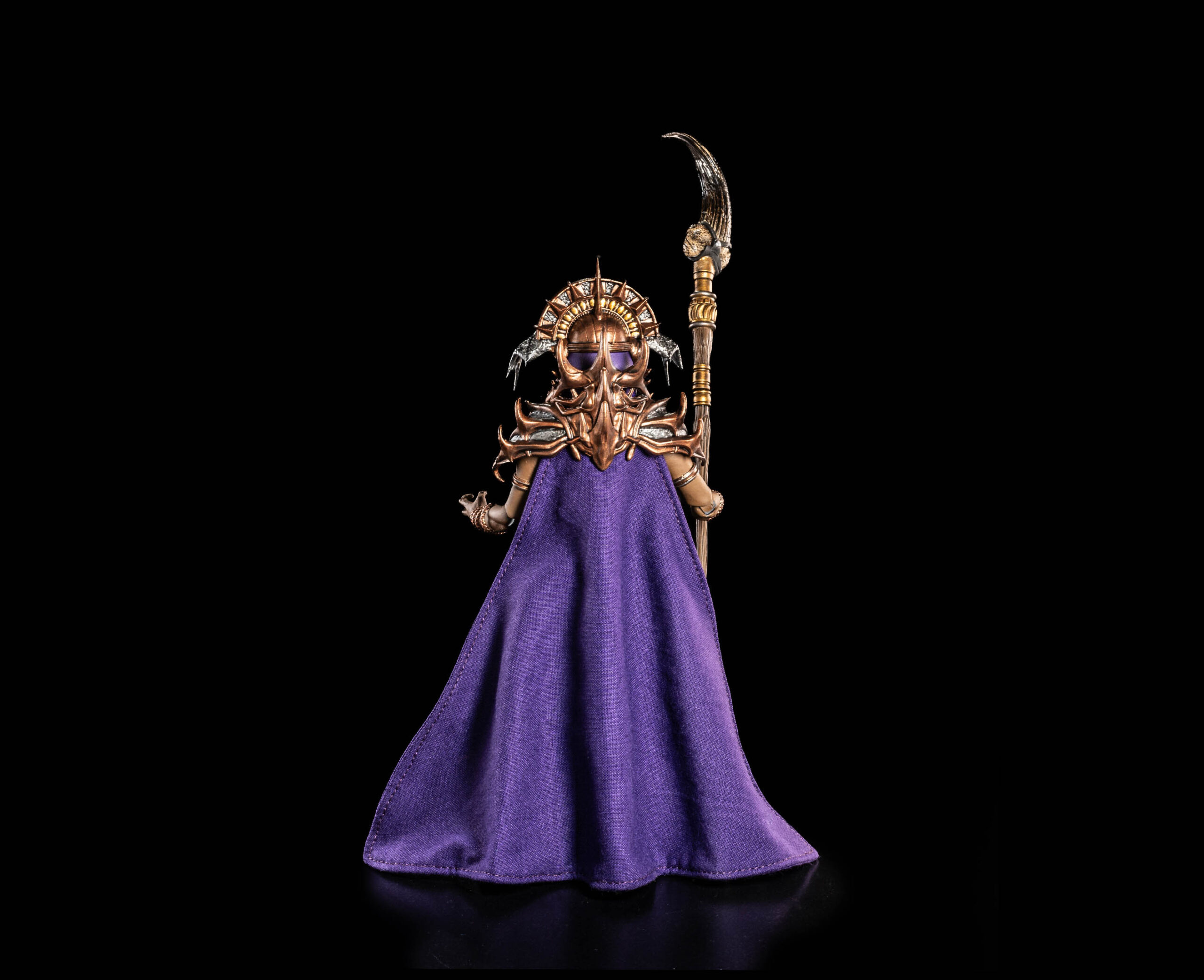 Mythic Legions Reign of the Beasts Beasts Arraya the Talon Bearer Deluxe Action Figure - Image 4