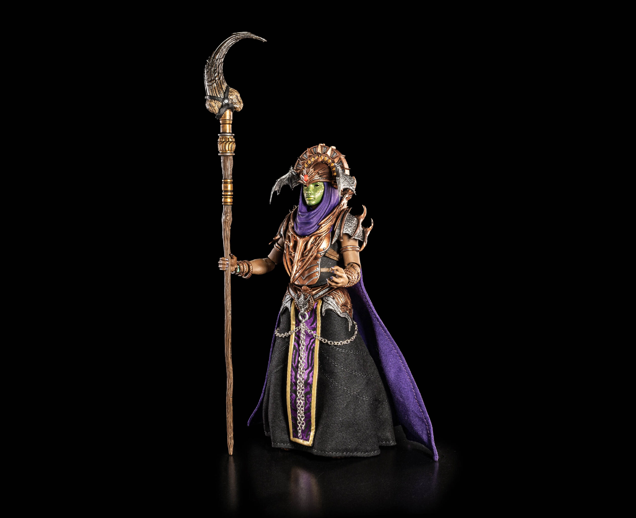Mythic Legions Reign of the Beasts Beasts Arraya the Talon Bearer Deluxe Action Figure - Image 2