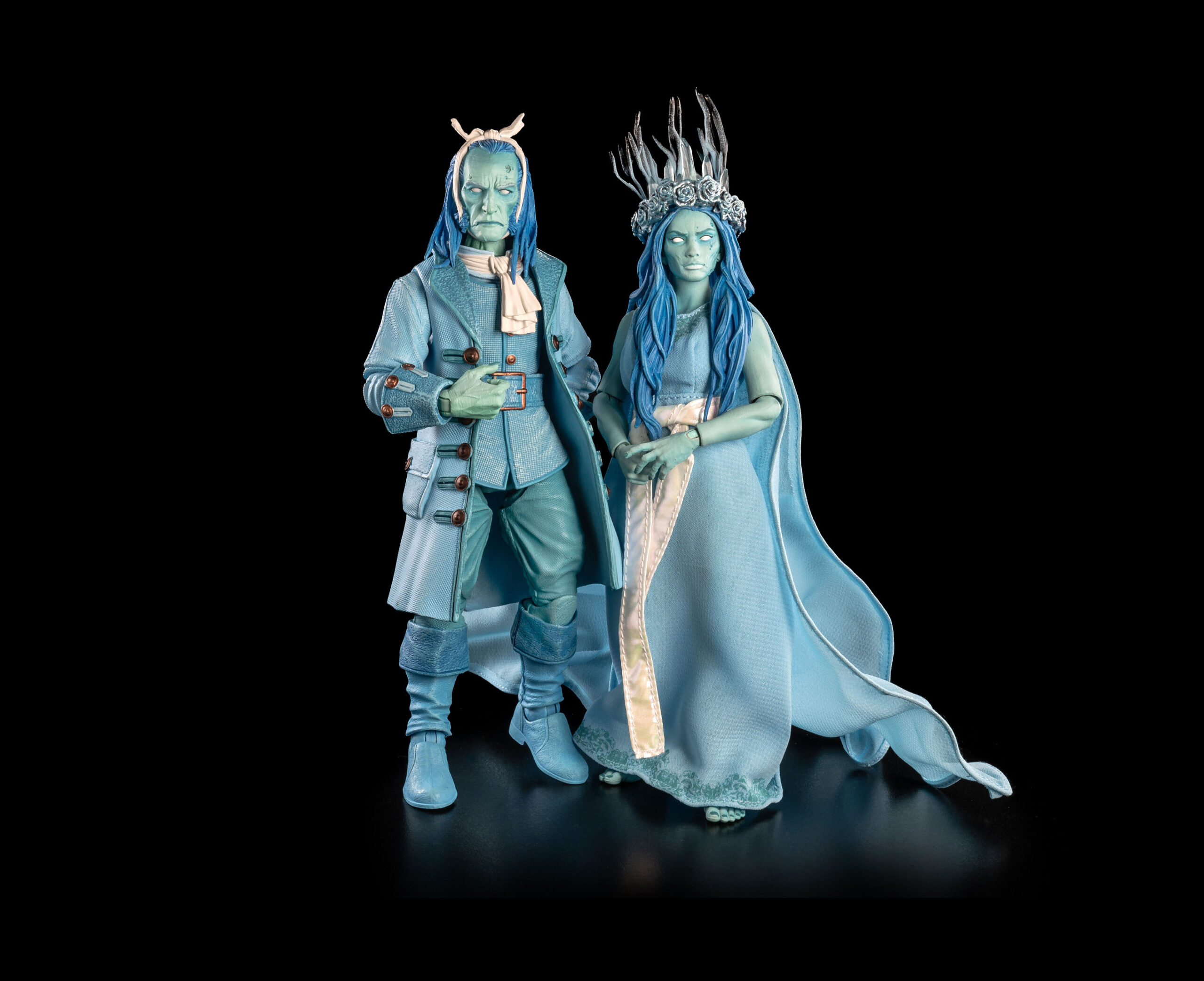 Figura Obscura of The Ghost of Christmas Past! Haunted Blue Edition - Image 4