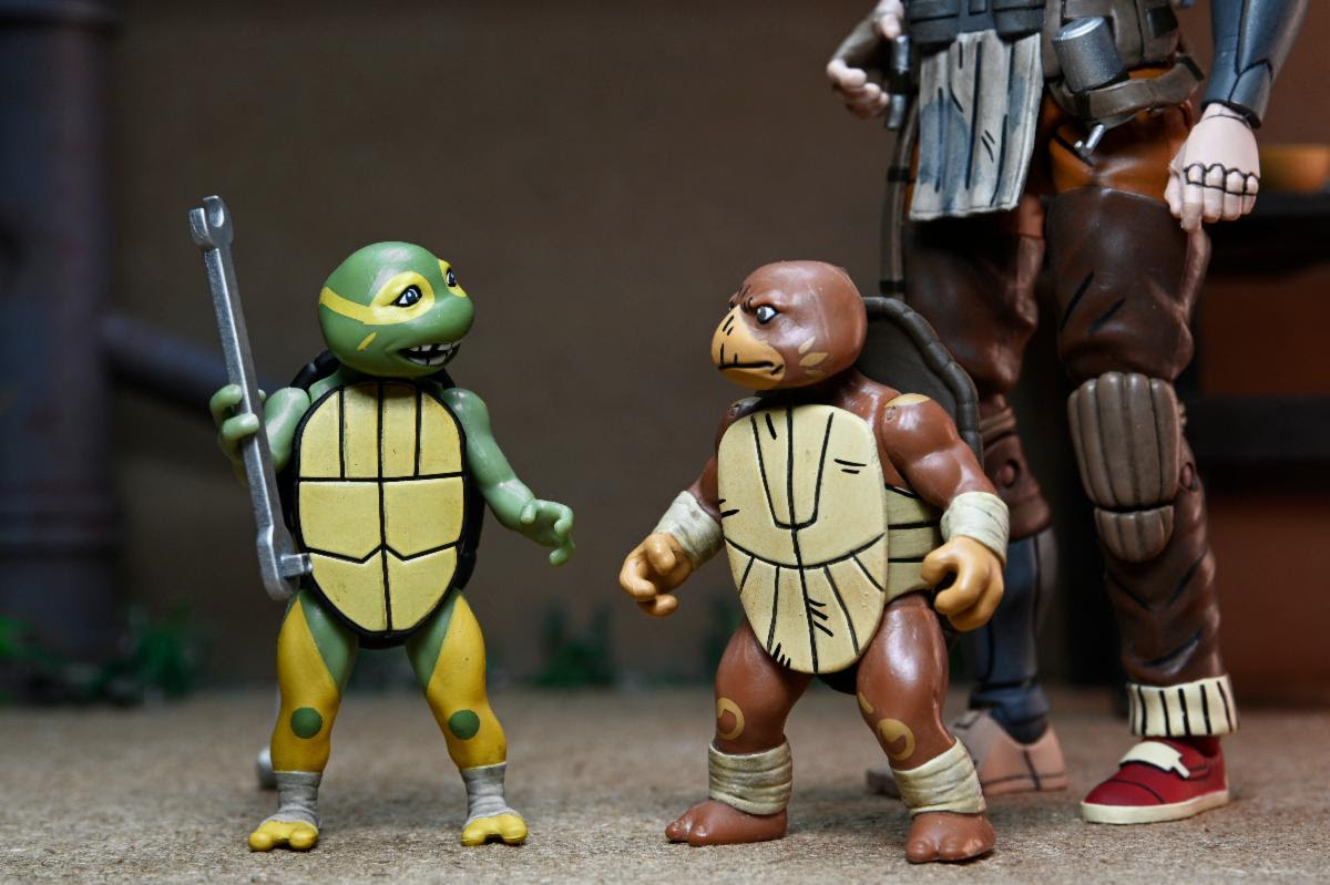 Teenage Mutant Ninja Turtles (The Last Ronin) Grammy April with Baby Yi & Moja! - Image 4