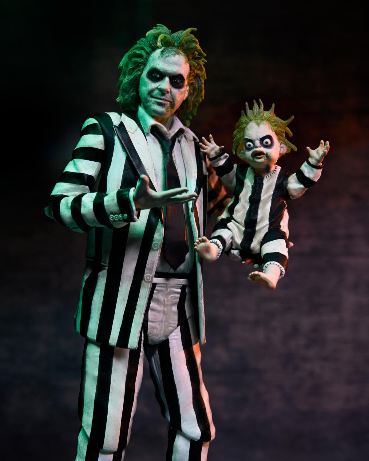 Beetlejuice Beetlejuice – Ultimate Beetlejuice: “Striped Suit” Beetlejuice - Image 9