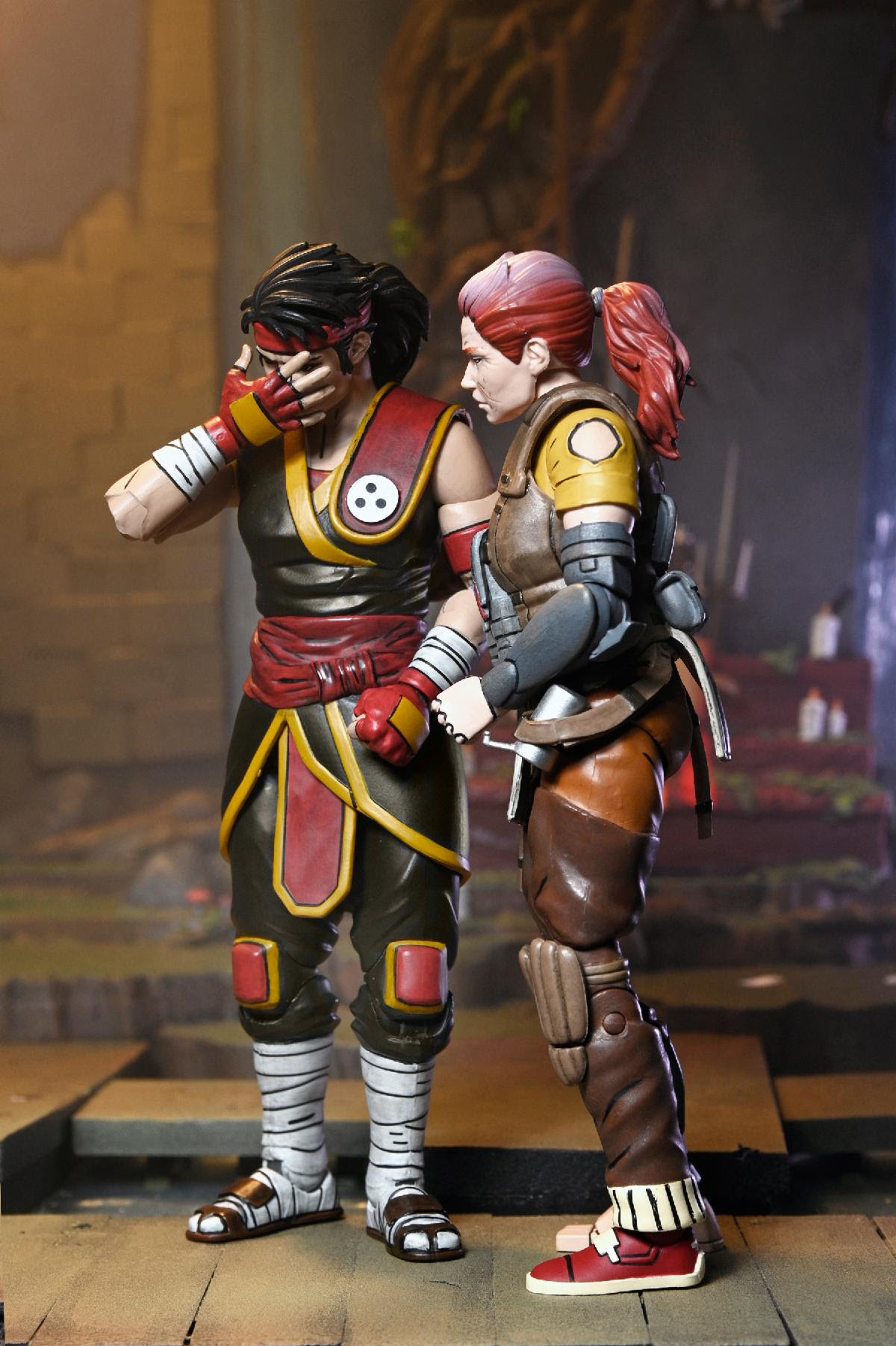 Teenage Mutant Ninja Turtles (The Last Ronin) Casey Marie with Baby Odyn & Uno (not mint) - Image 3