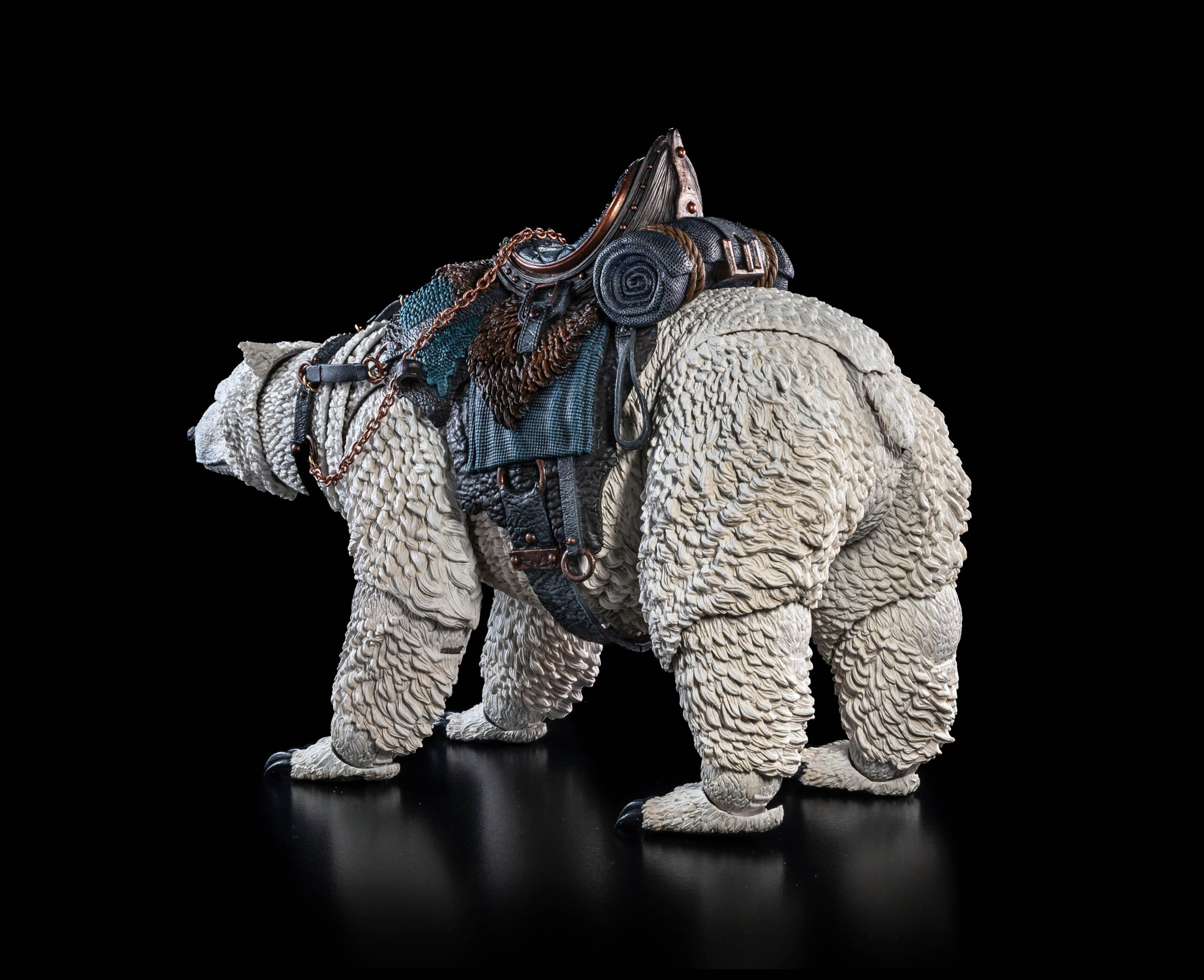 Mythic Legions Horror of Einsamall Isbjorn (polar bear mount) - Image 7