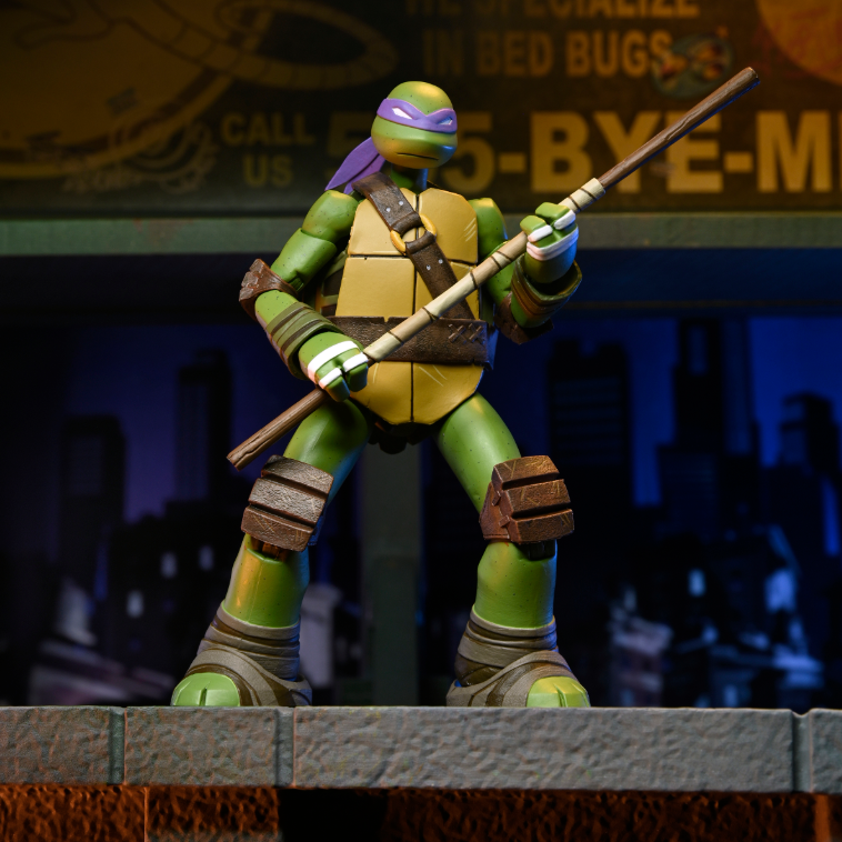 TMNT (2012 CARTOON) - ULTIMATE DONATELLO ACTION FIGURE - Image 2