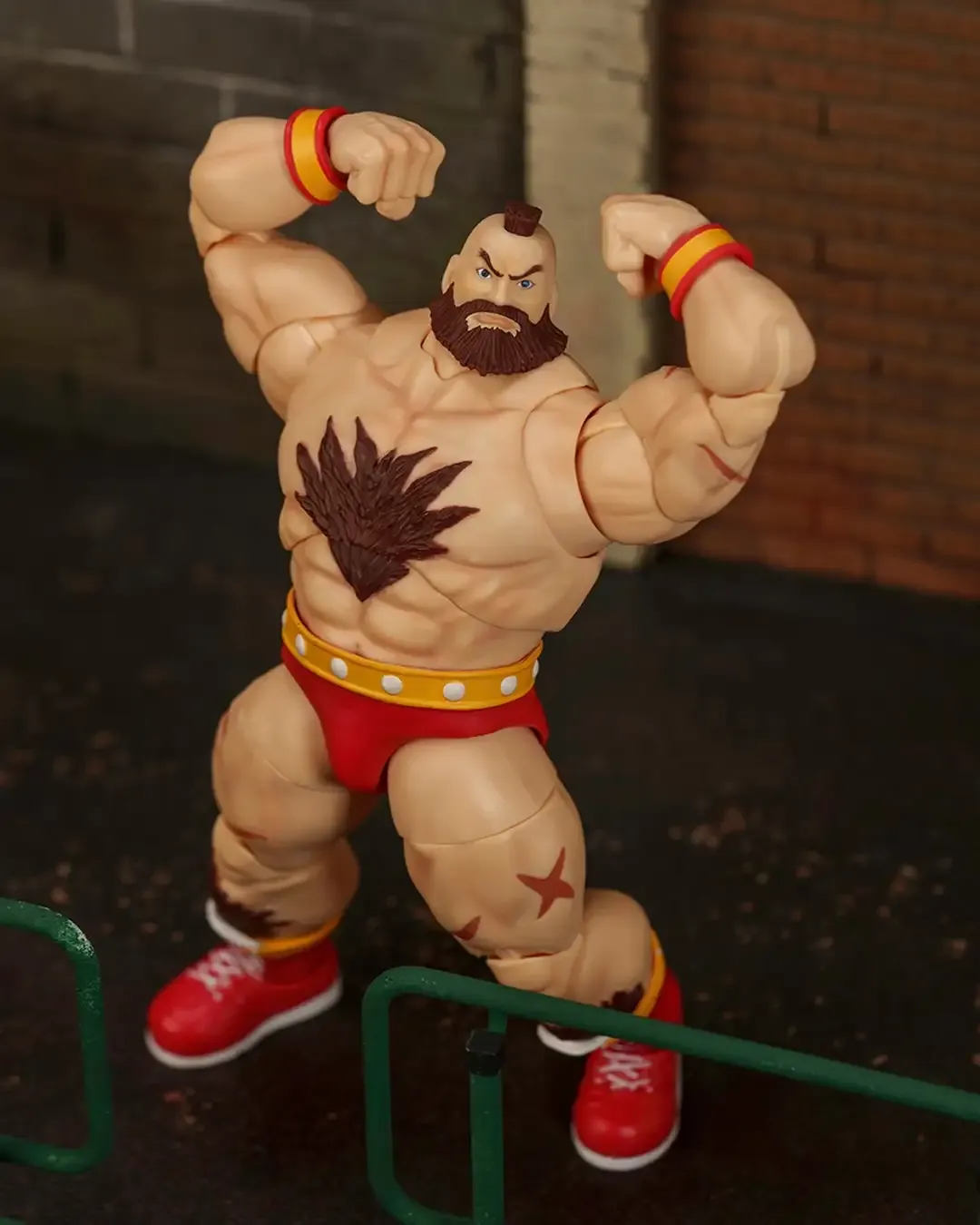 Ultra Street Fighter II Zangief - Image 3