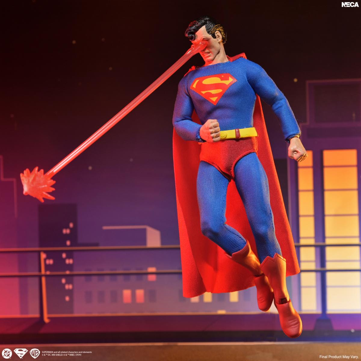 DC COMICS - SUPERMAN 8 INCH SCALE CLOTHED ACTION FIGURE - Image 2